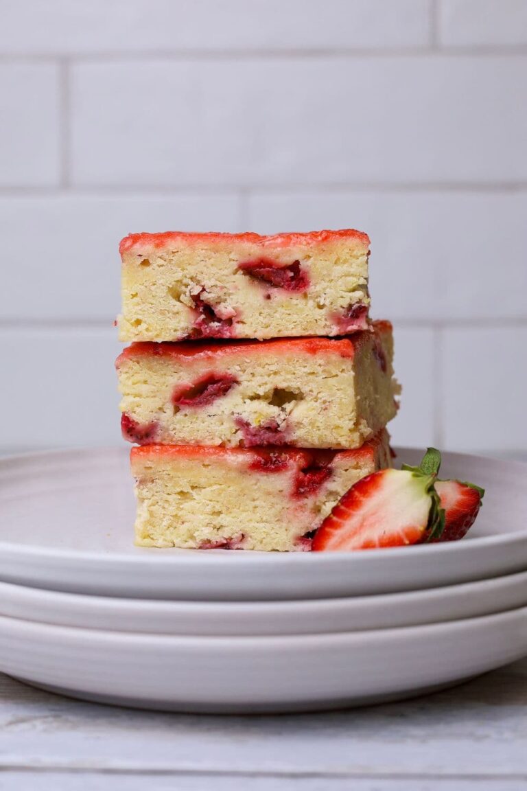 Sourdough Strawberry Bars